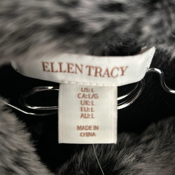 Ellen Tracy sweater - Picture 2 of 5